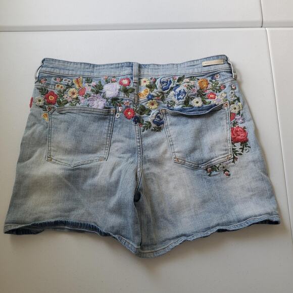 Pilcro And The Letterpress Shorts Womens 31 Blue Floral Embroidered Boyfriend - Picture 2 of 11